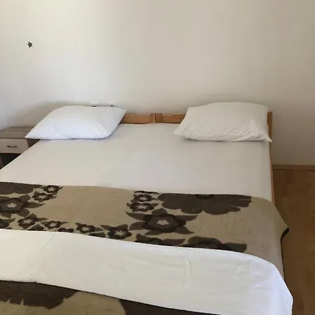 Apartment Ap Mileta Tkon